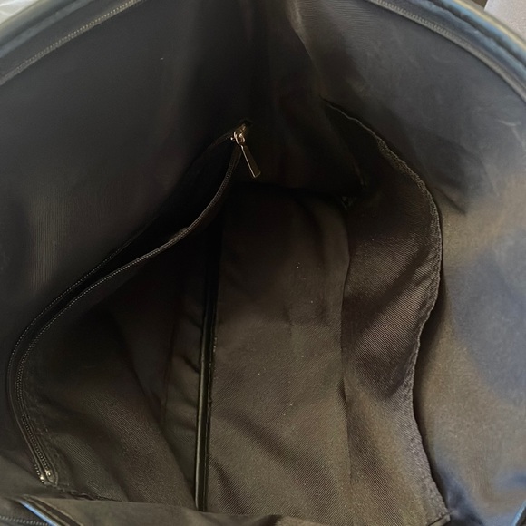 Longchamp Smooth Leather Shoulder Bag - Picture 13 of 16